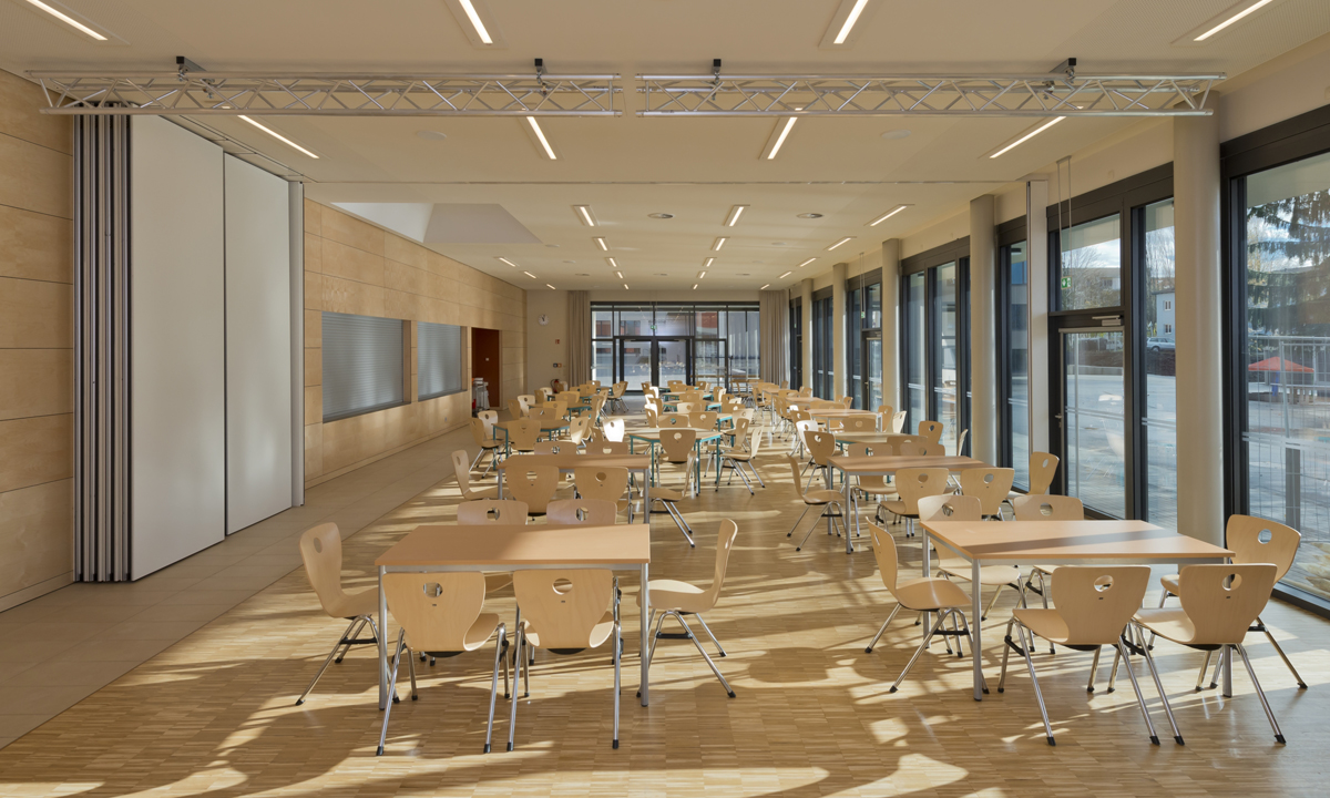 Copyright Michael Miltzow 2015 NOV8770 opt.jpg